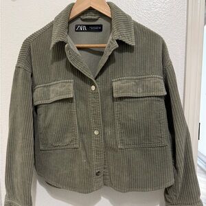 Zara Women's Green Corduroy Utility Jacket